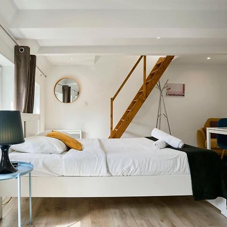Lille Hypercentre Gares - Small Suite Extérieur photo