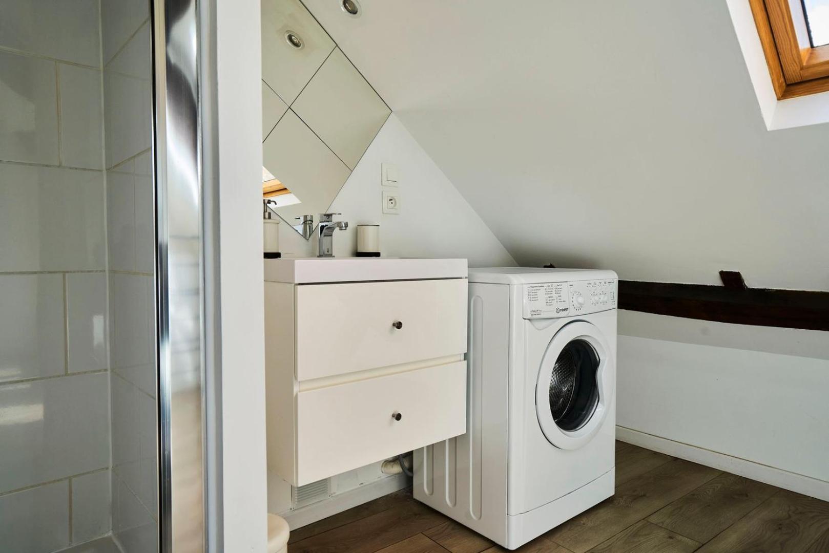 Lille Hypercentre Gares - Small Suite Extérieur photo